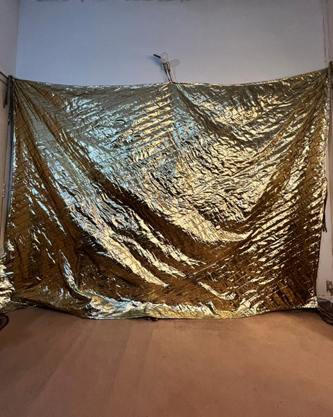 Gota Backdrop - Golden