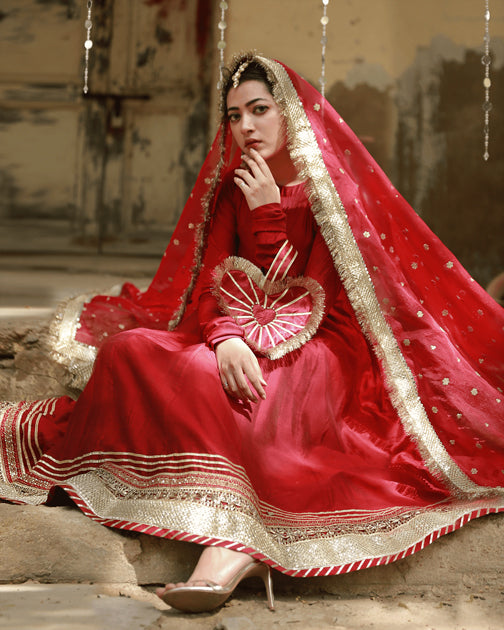 3-dilshad-potli-zar-the-gota-art-gota-work-frock-red