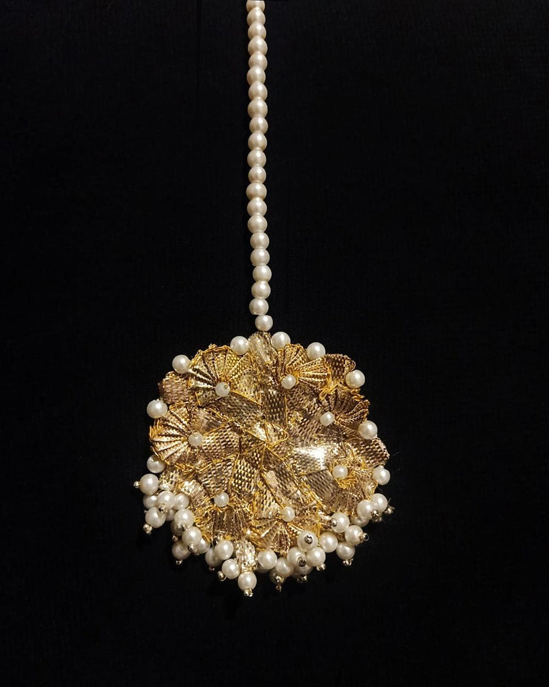 handmade-gota-teeka-golden-with-pearls