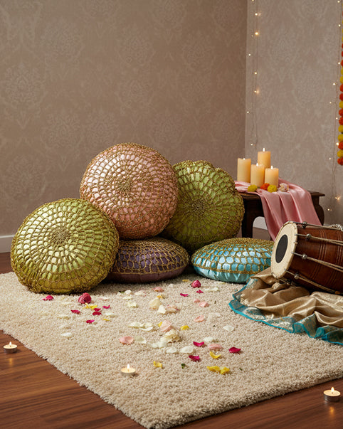 CROCHET CUSHION - Multi