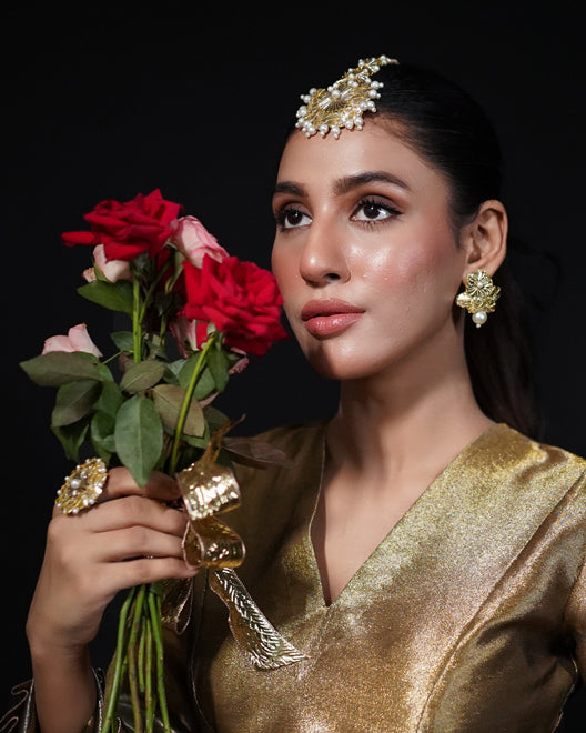 STUD EARRINGS - Multi